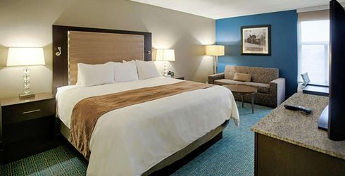 hotel room image