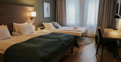 hotel room image