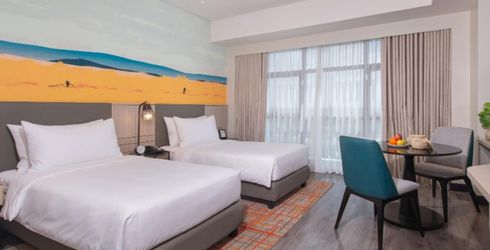 hotel room image