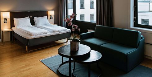 hotel room image