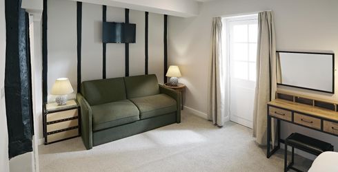 hotel room image