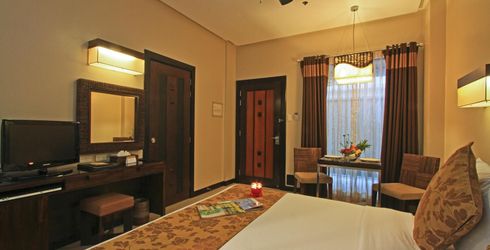 hotel room image