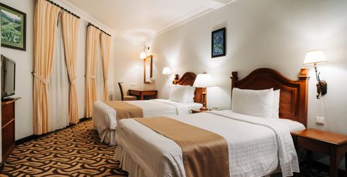 hotel room image