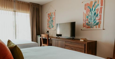 hotel room image