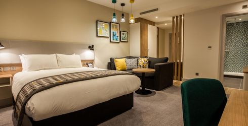 hotel room image