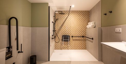 hotel room image