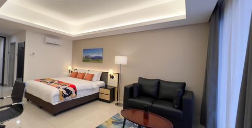 hotel room image