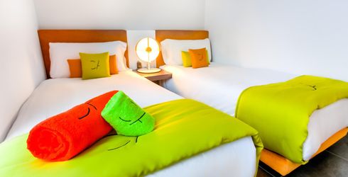 hotel room image