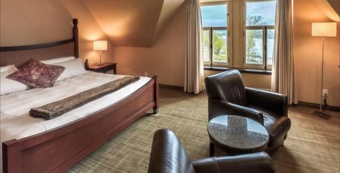 hotel room image